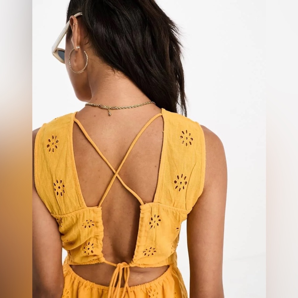 Vero Moda eyelet mini dress with cross back - Picture 8 of 12